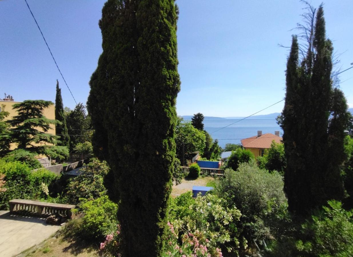 Apartment Villa Edmea 2 Rijeka Luaran gambar